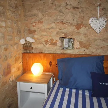 Holiday home La Maison De Lassagne Saint-Andre-d'Allas