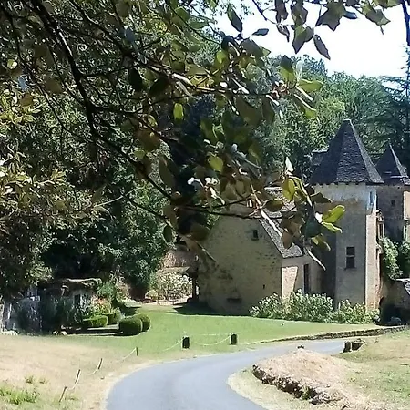 La Maison De Lassagne * Saint-Andre-d'Allas