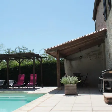 La Maison De Lassagne Holiday home Saint-Andre-d'Allas